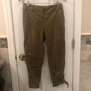 Ann Taylor stylish pants size 0